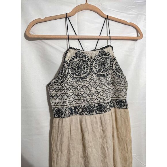 Bohemian Embroidered Halter Top - Black and Cream - Picture 1 of 7